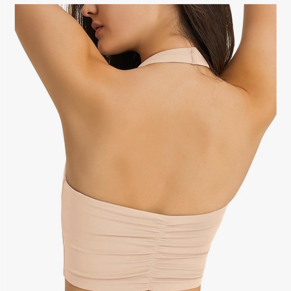 Seamless Pale Orange Halter Sports Bra